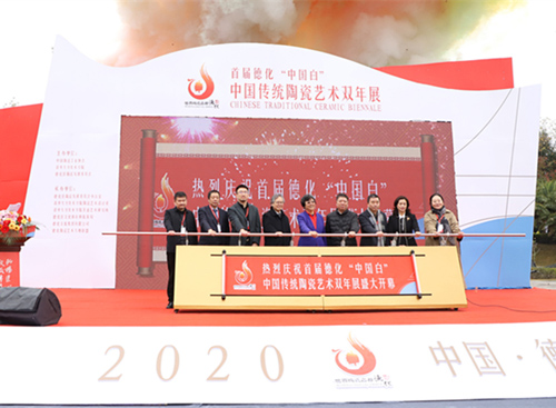 �ڶ����Ї����y(t��ng)��ˇ�p��չ�������� ���y(t��ng)�մ�ˇ�g�������l(f��)��ҕ�l�ᳱ